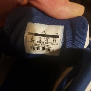 Jordan's size 11